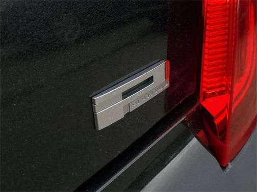 2013 Cadillac XTS Platinum