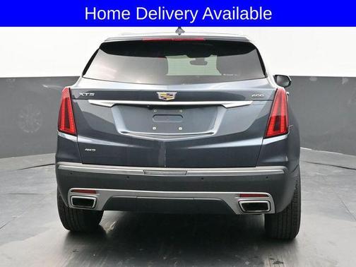 2020 Cadillac XT5 Premium Luxury