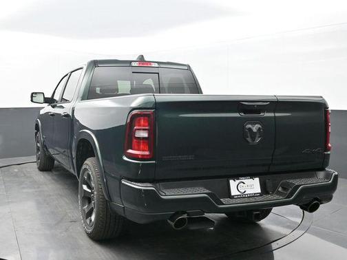 Serrano Green Metallic 2026 RAM 1500 Big Horn/Lone Star