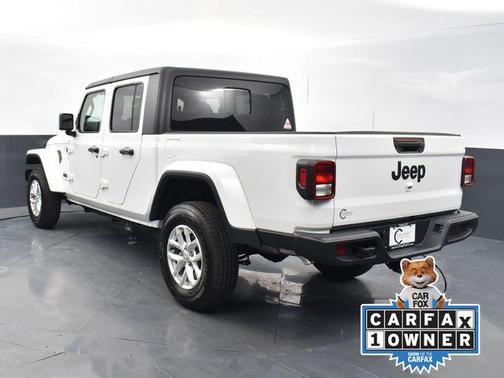 2023 Jeep Gladiator Sport S