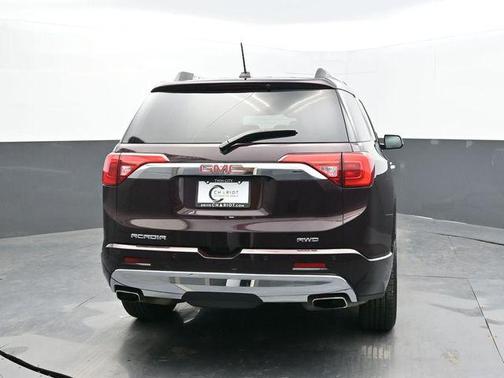 2018 GMC Acadia Denali