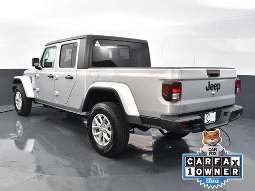 2023 Jeep Gladiator Sport S