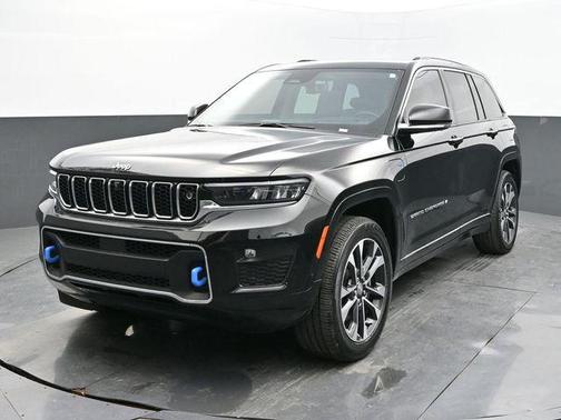 2022 Jeep Grand Cherokee 4xe Overland