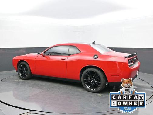 2018 Dodge Challenger SXT
