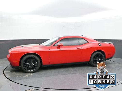 2018 Dodge Challenger SXT