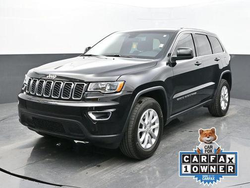 2022 Jeep Grand Cherokee Laredo