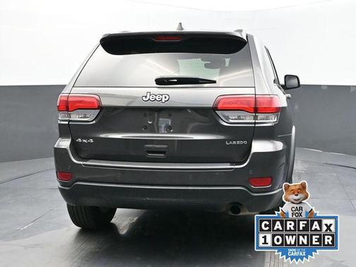 2021 Jeep Grand Cherokee Laredo
