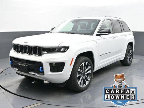 2022 Jeep Grand Cherokee 4xe Overland