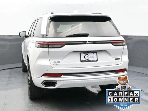 2022 Jeep Grand Cherokee 4xe Overland