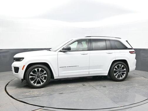 2023 Jeep Grand Cherokee Overland