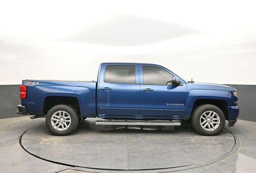 Deep Ocean Blue Metallic 2018 Chevrolet Silverado 1500 LT