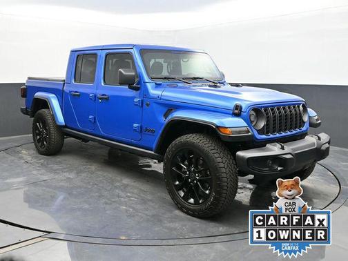 2024 Jeep Gladiator Nighthawk