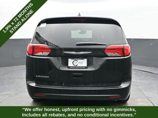 2026 Chrysler Voyager LX