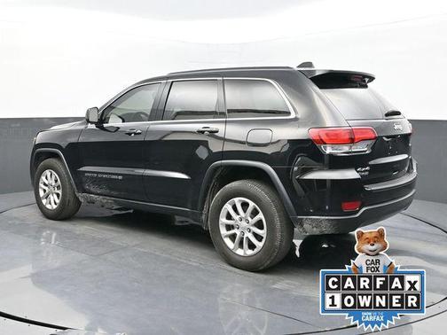 2022 Jeep Grand Cherokee Laredo