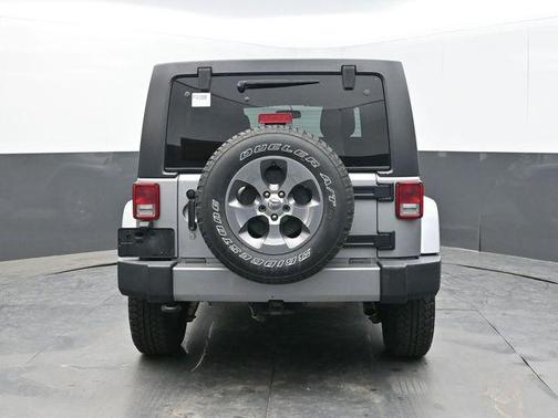 Billet Silver Metallic Clearcoat 2018 Jeep Wrangler JK Unlimited Sahara