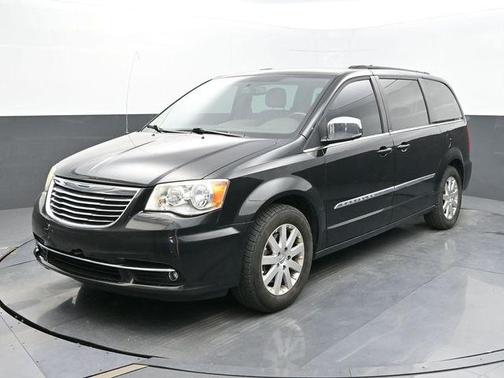 2012 Chrysler Town & Country Touring-L