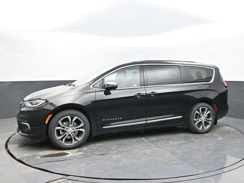 2026 Chrysler Pacifica L