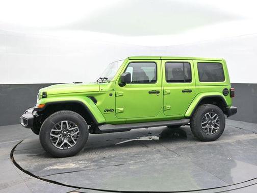 2026 Jeep Wrangler 4-Door Sahara 4x4