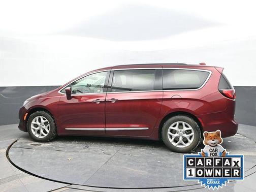 2018 Chrysler Pacifica Touring-L Plus