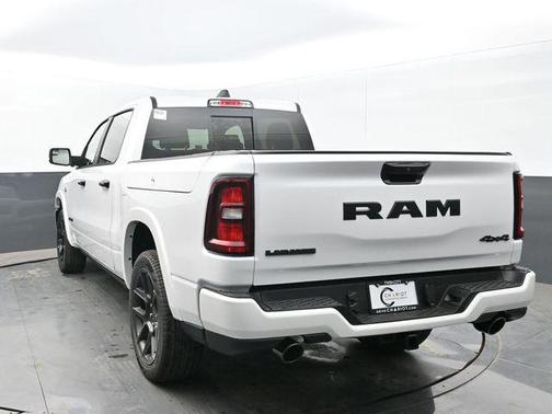 Ivory White Tri-Coat Pearlcoat 2026 RAM 1500 Laramie