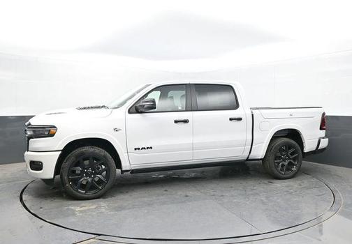 Ivory White Tri-Coat Pearlcoat 2026 RAM 1500 Laramie