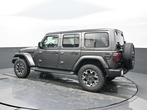 2026 Jeep Wrangler 4-Door Sahara 4x4