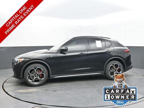 Vulcano Black Metallic 2022 Alfa Romeo Stelvio Ti