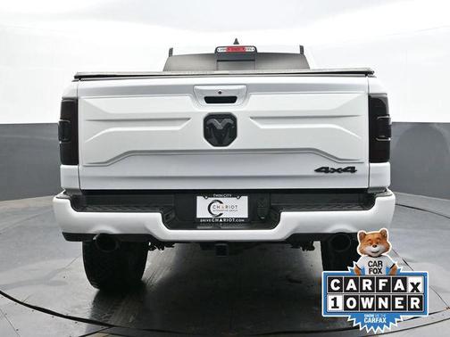 Bright White Clearcoat 2023 RAM 1500 Laramie