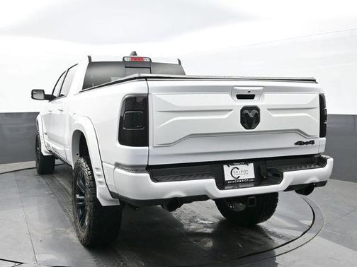 Bright White Clearcoat 2023 RAM 1500 Laramie