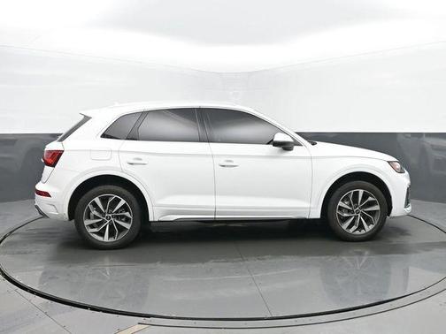 2023 Audi Q5 45 S line Premium