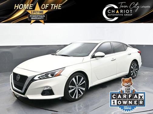2022 Nissan Altima 2.5 Platinum