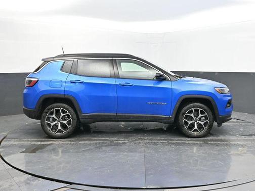 Hydro Blue Pearlcoat 2026 Jeep Compass Limited