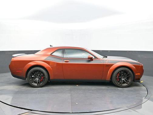 2022 Dodge Challenger R/T Scat Pack Widebody