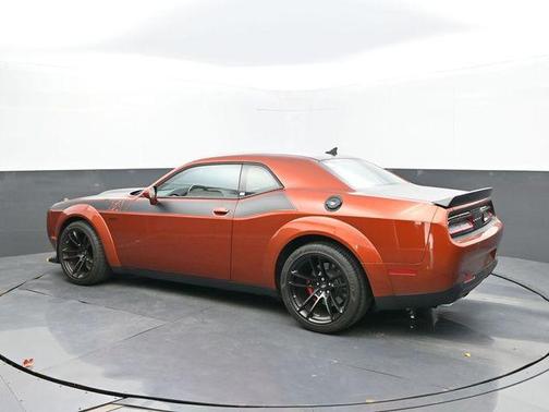 2022 Dodge Challenger R/T Scat Pack Widebody