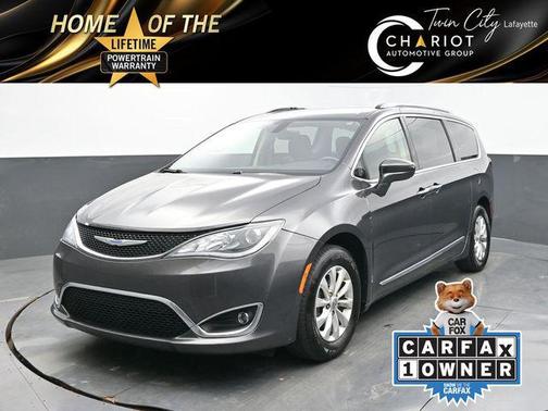 2018 Chrysler Pacifica Touring-L