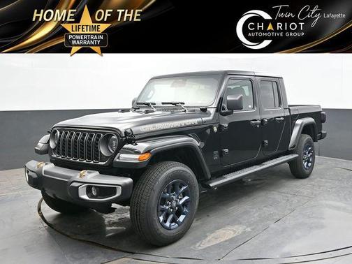 Black Clearcoat 2026 Jeep Gladiator 85th Anniversary Edition