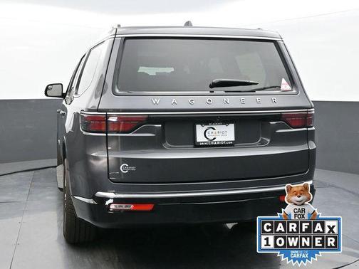 2024 Jeep Wagoneer Base