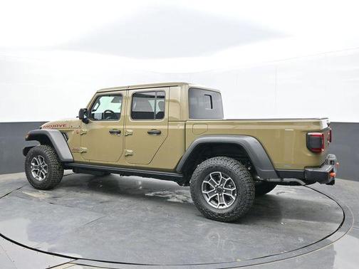 41 2026 Jeep Gladiator Mojave 4x4