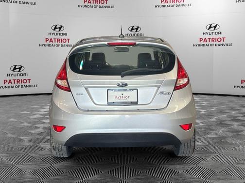 2012 Ford Fiesta SES