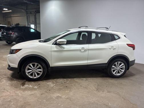 2017 Nissan Rogue Sport SV