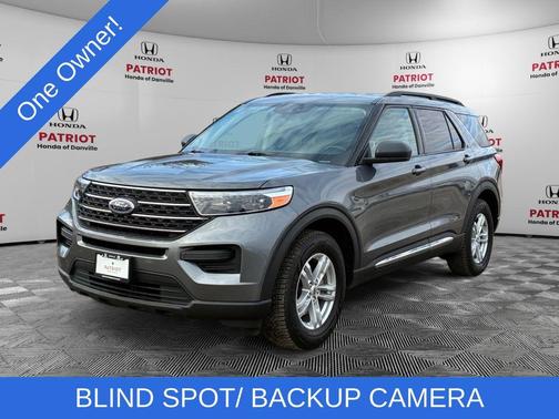 Gray Metallic 2022 Ford Explorer XLT