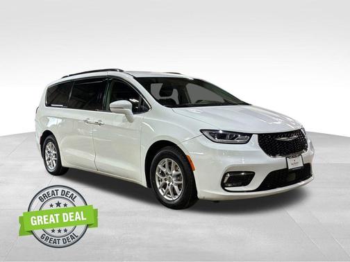 2021 Chrysler Pacifica Touring-L