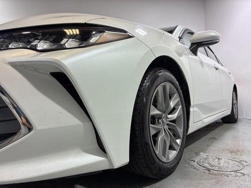 2020 Toyota Avalon XLE