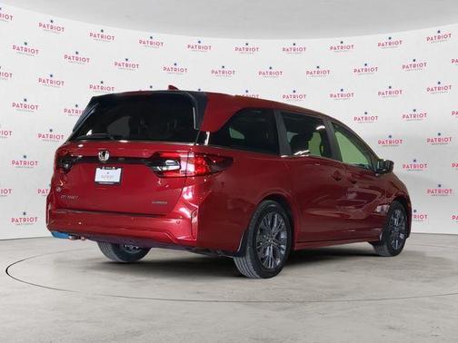 2025 Honda Odyssey Touring