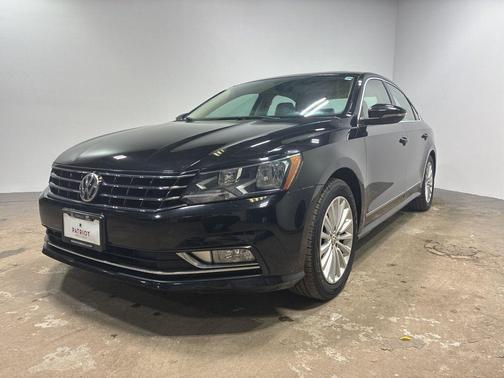 2016 Volkswagen Passat 1.8T SE
