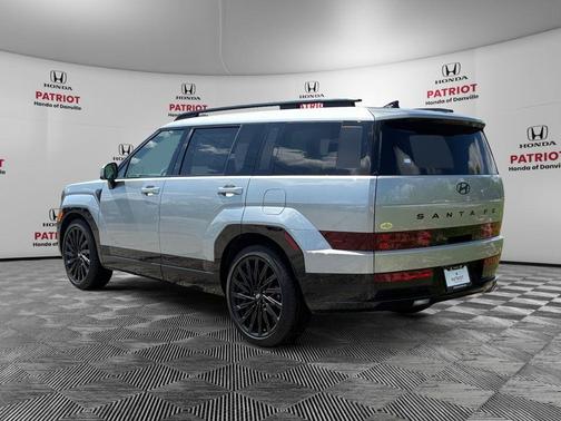 Shimmering Silver Pearl 2025 Hyundai SANTA FE Calligraphy