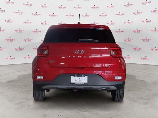 2023 Hyundai VENUE SE