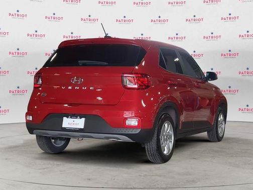2023 Hyundai VENUE SE