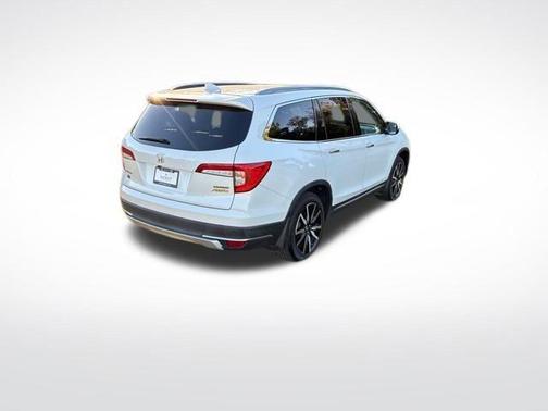 2021 Honda Pilot Touring 7-Passenger