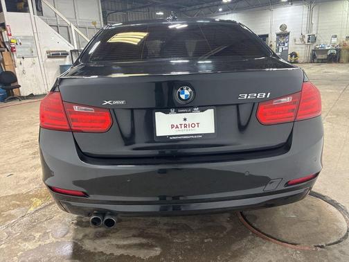 2015 BMW 328 i xDrive